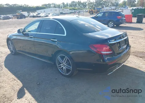 2020 Mercedes-Benz E 350 from USA, damaged, VIN W1KZF8DB4LA833563